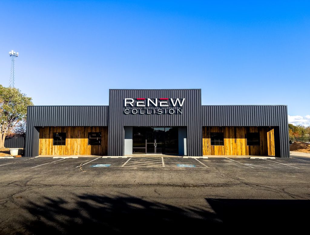 Exterior of Renew Collision's Amarillo auto body shop on S Soncy Rd